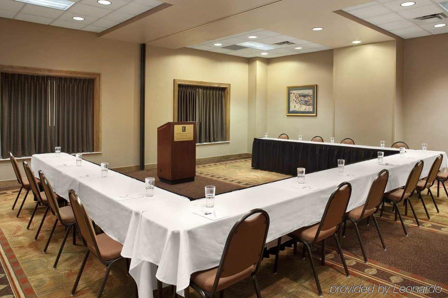 Embassy Suites By Hilton Orlando Airport Екстериор снимка